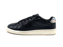 Nike Court Royale