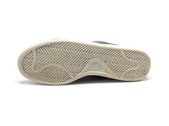 Nike Court Royale
