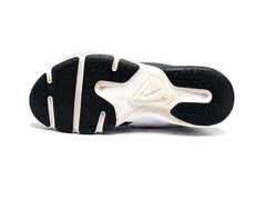 Nike Legend Essential