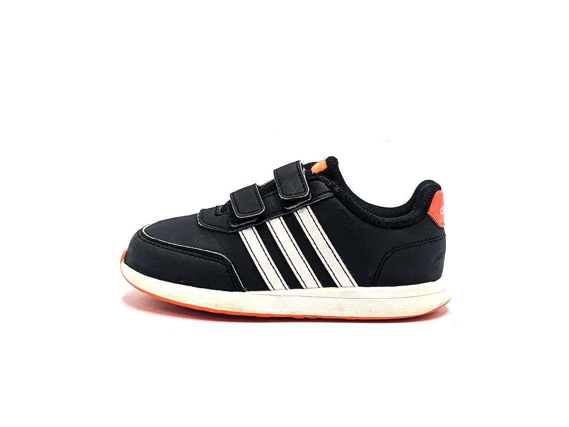 Adidas Vs Switch 2 CMF