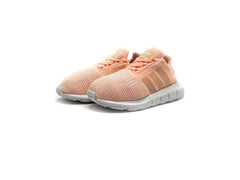 Adidas Swift Run