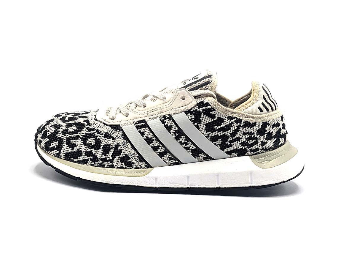 Adidas Swift Run X Animal