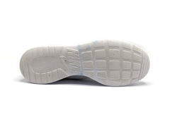 Nike Tanjun