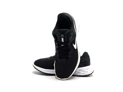 Nike Revolution 6