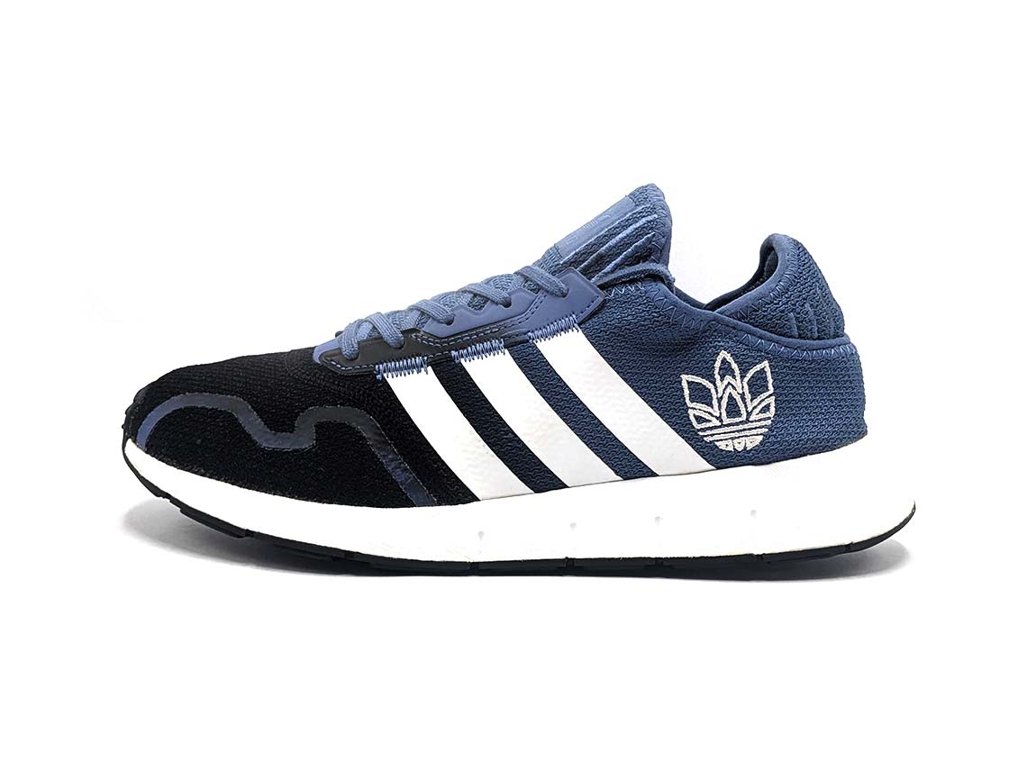 Adidas Swift Run