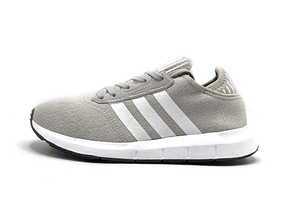 Adidas Swift Run