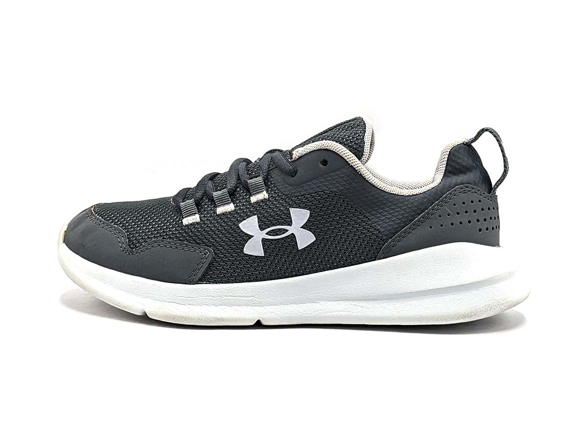 Under Armour Essential