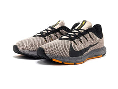 Nike Quest 2 SE