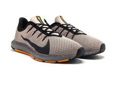Nike Quest 2 SE