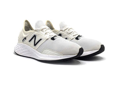New Balance Fresh Foam Roav