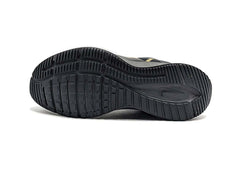 Nike Quest 4