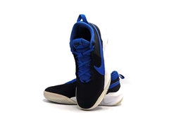 Nike Team Hustle D 10