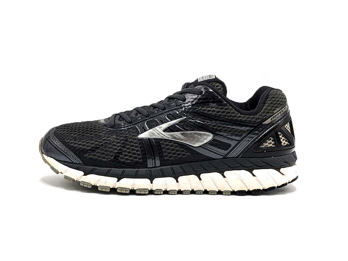 Brooks Beast 16