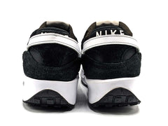 Nike Waffle Debut