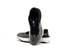 Nike ZoomX Invincible Run