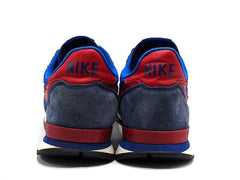 Nike Internationalist