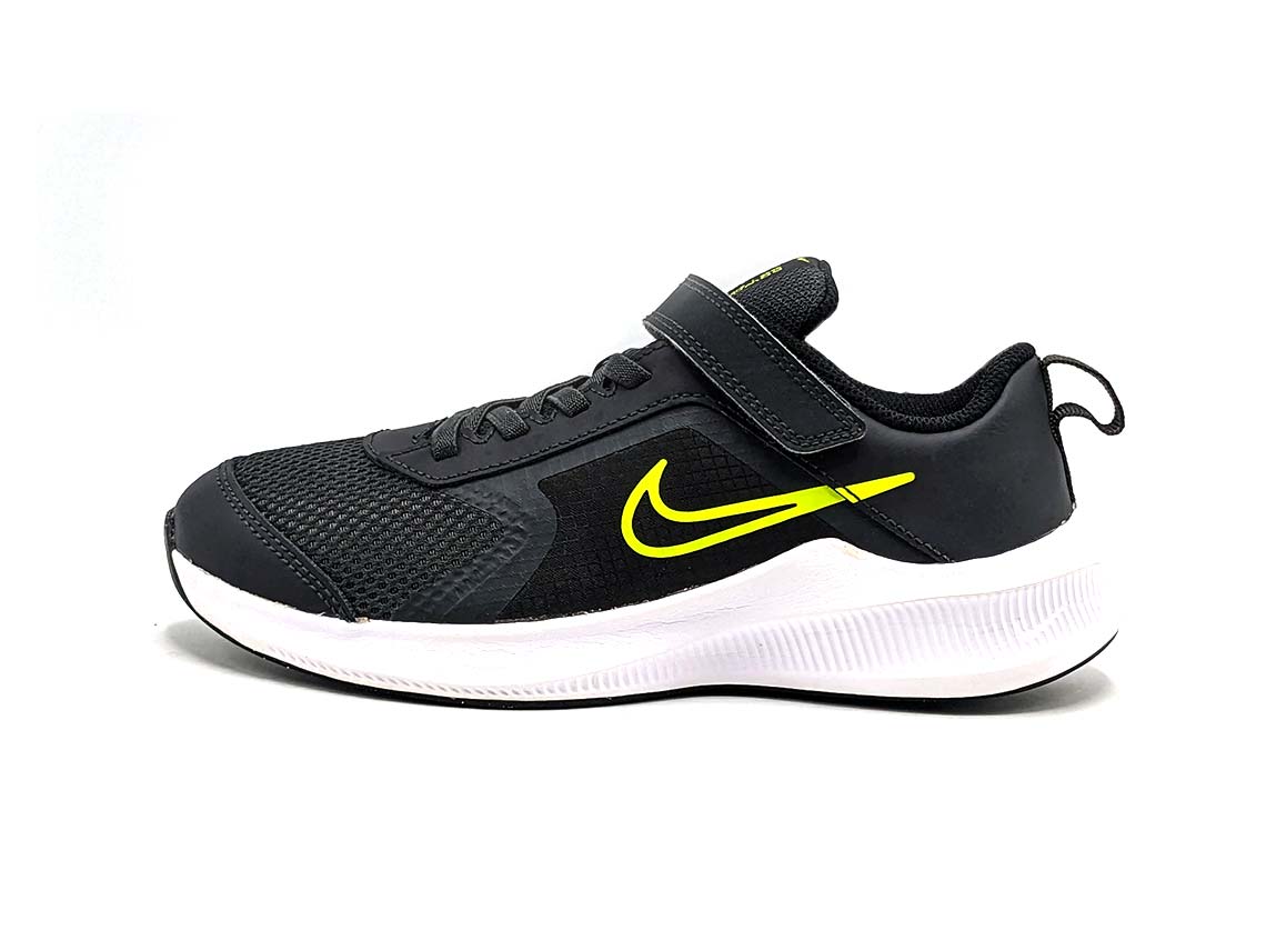 Nike Downshifter 11