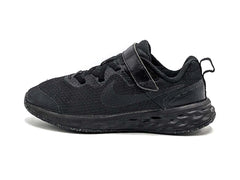 Nike Revolution 6
