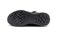 Nike Revolution 6