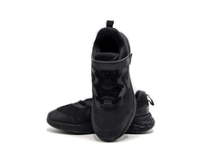 Nike Revolution 6