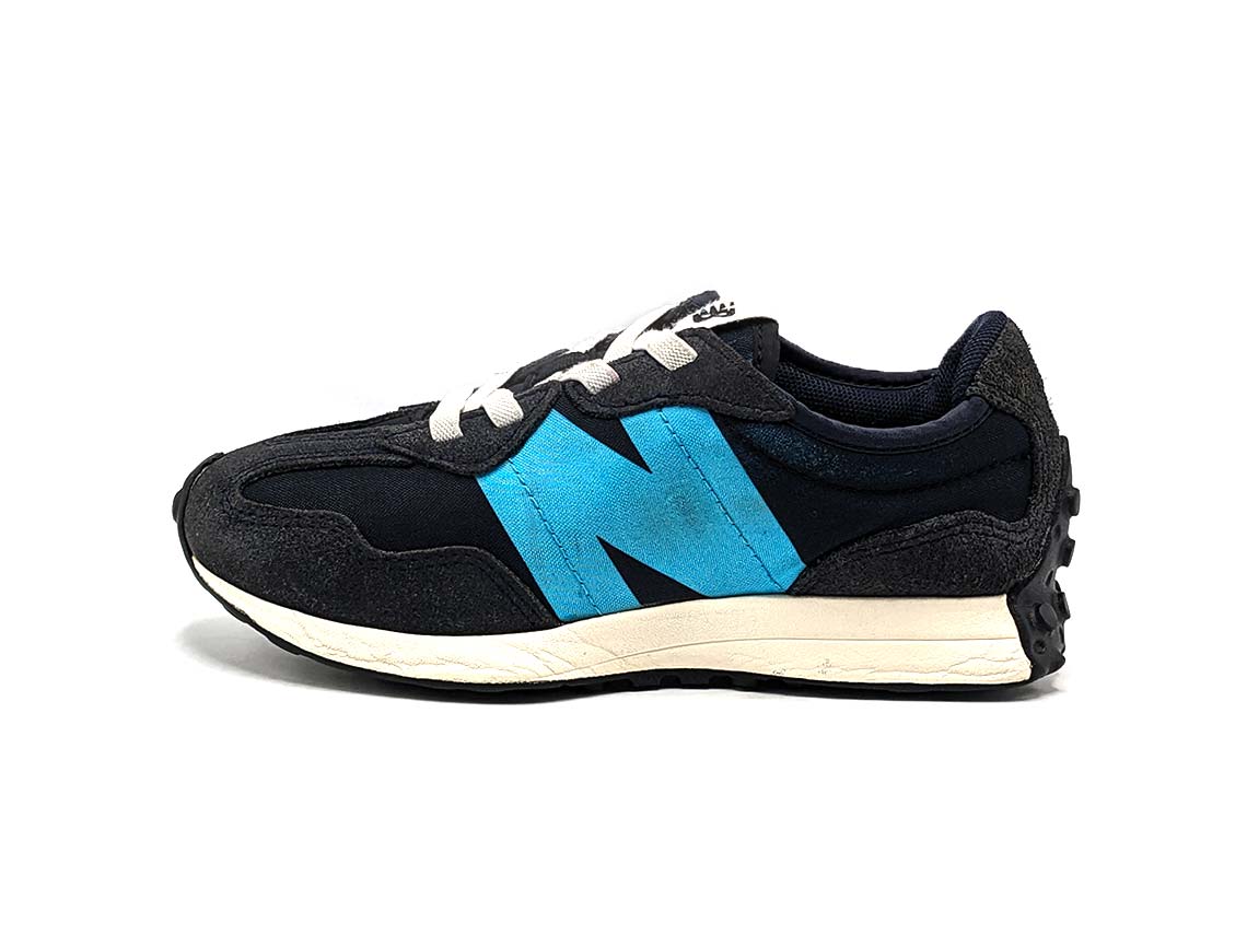 New Balance 327