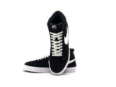 Nike SB  Blazer Mid