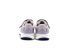 New Balance 611
