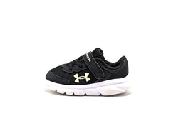 Under Armour Assert 9