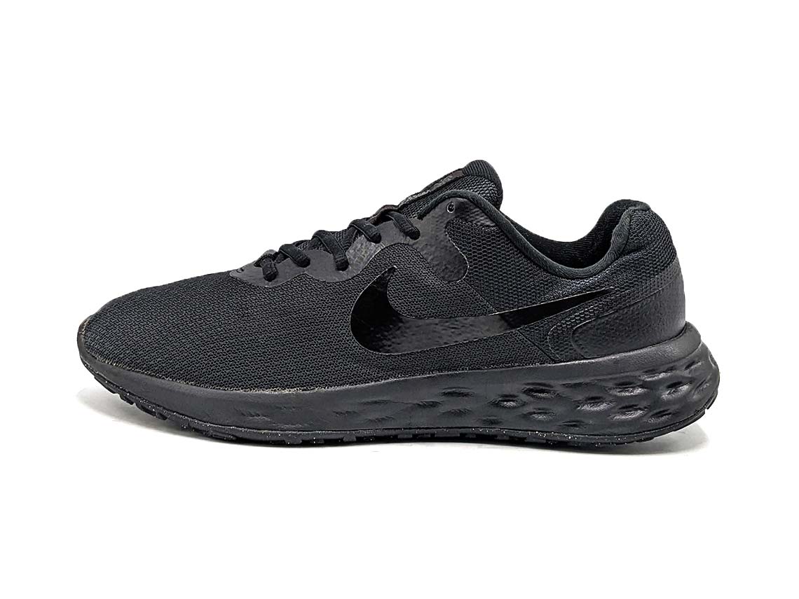 Nike Revolution 6