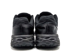Nike Revolution 6