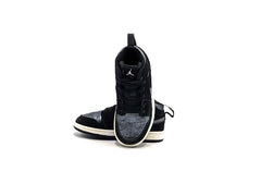 Nike Air Jordan 1 Retro