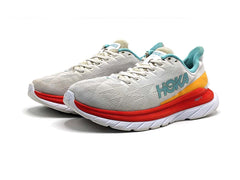 Hoka One One Mach 4