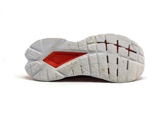 Hoka One One Mach 4