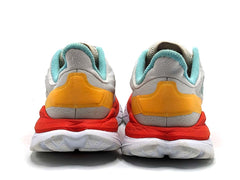 Hoka One One Mach 4