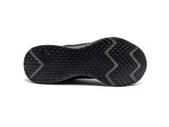 Nike Revolution 5