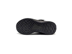 Nike Revolution 6