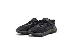 Nike Revolution 6