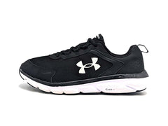 Under Armour Charged Assert