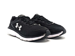 Under Armour Charged Assert