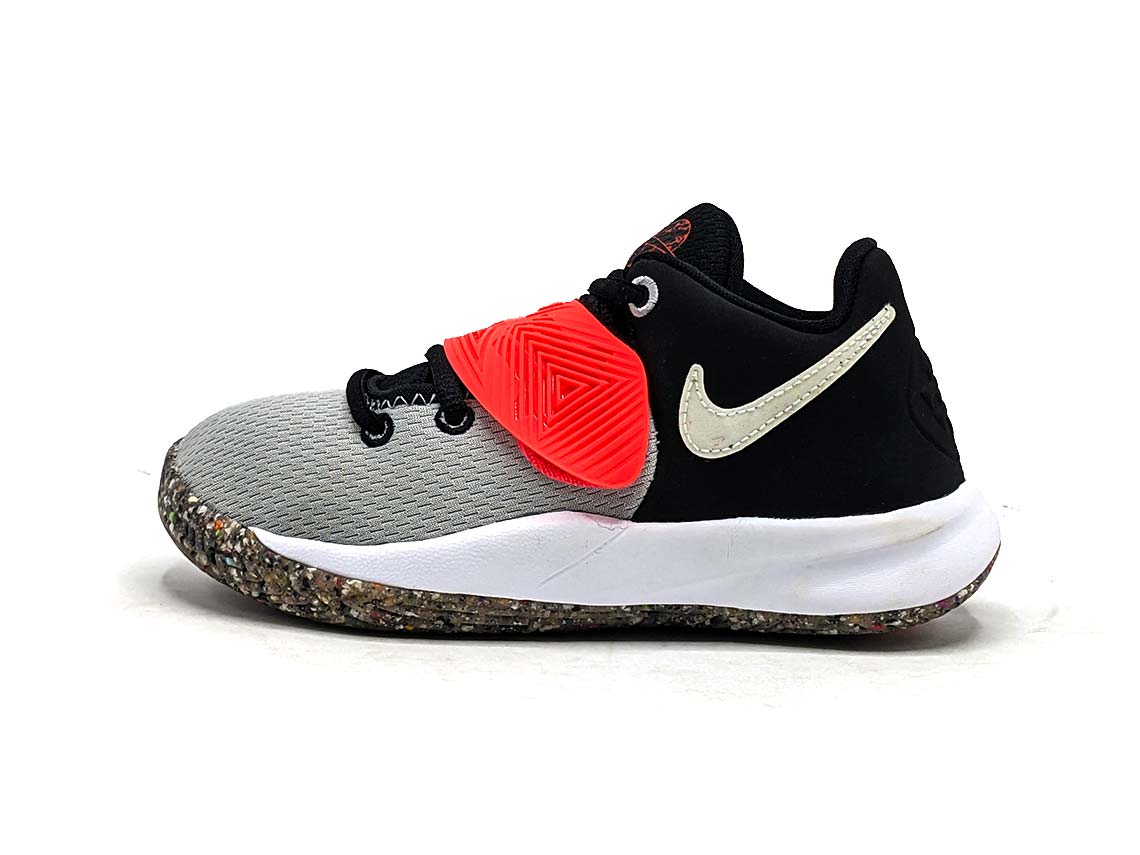 Nike Kyrie Flytrap 3 SE