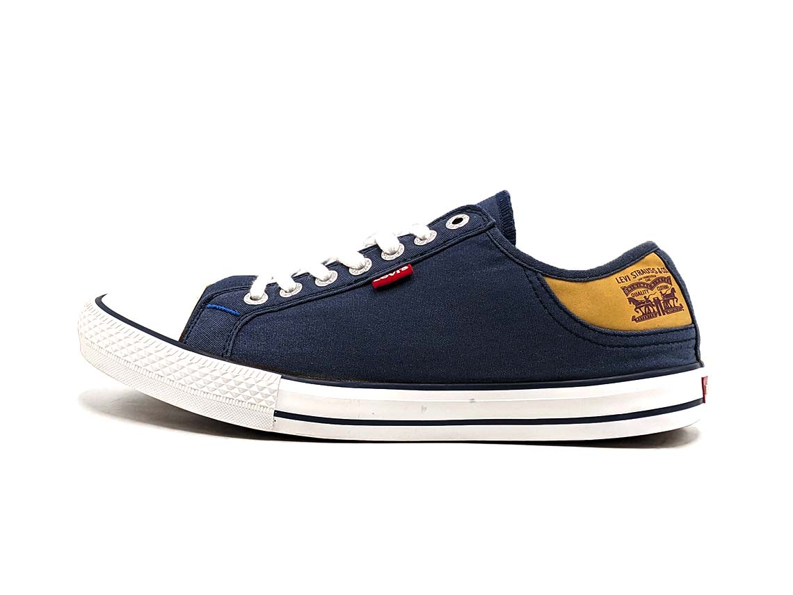 Levi's Stan Buck