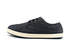 Toms