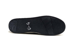 Toms