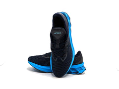 Asics Novablast