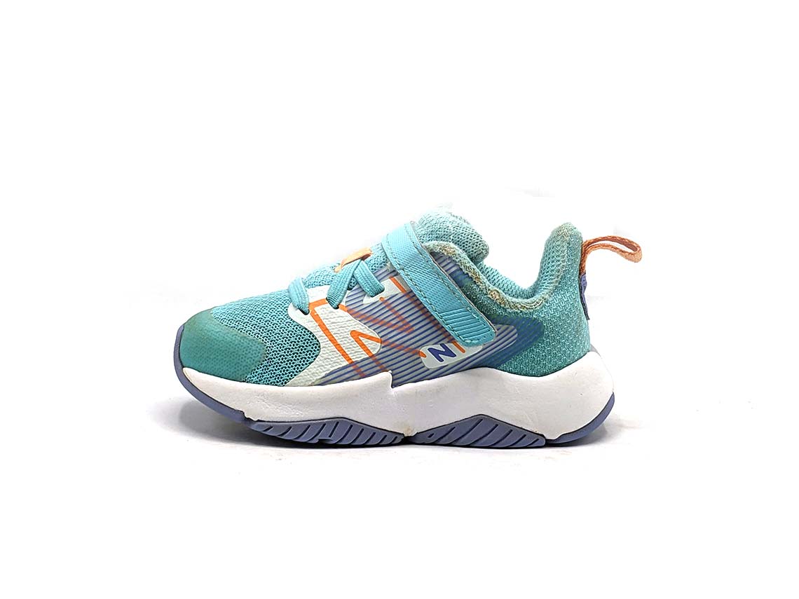 New Balance Rave Run v2