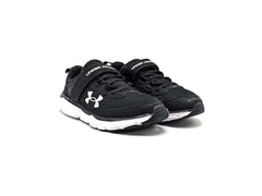 Under Armour Assert 9