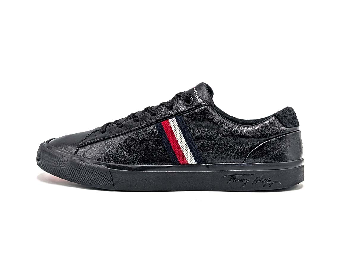 Tommy Hilfiger Corporate- Leather
