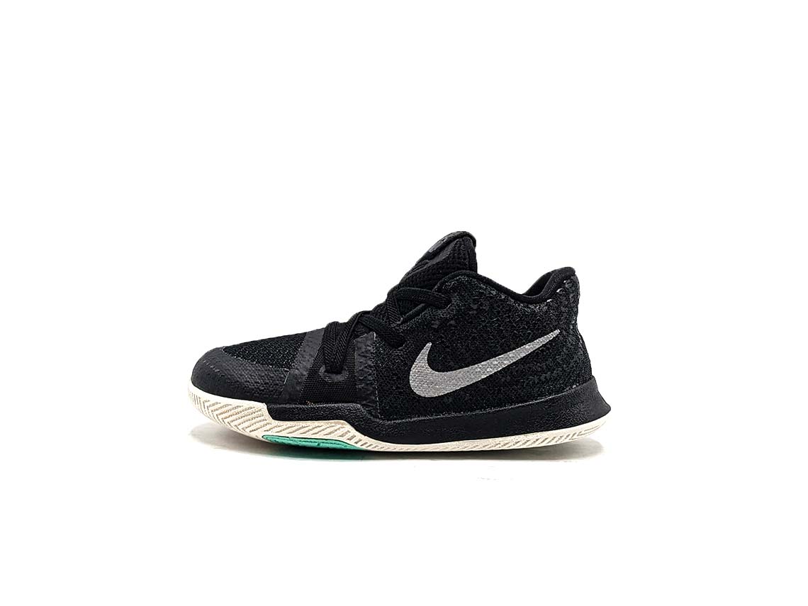 Nike Kyrie 3