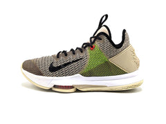 Nike LeBron Witness 4