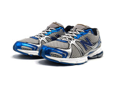 New Balance 880